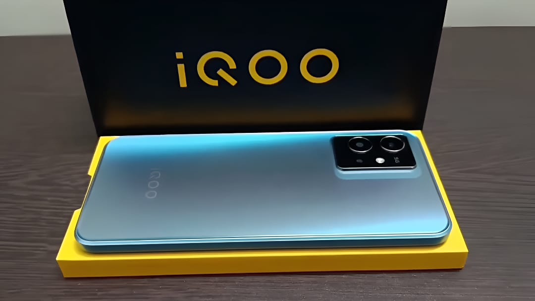 iQOO Z6 5G Smartphone
